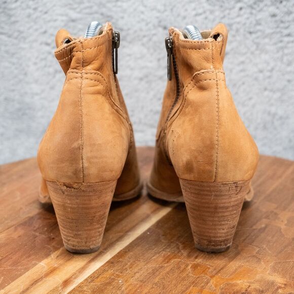 FRYE Reina Sandy Nubuck Western Inspired Booties Womens Size 7.5 M - Picture 4 of 9